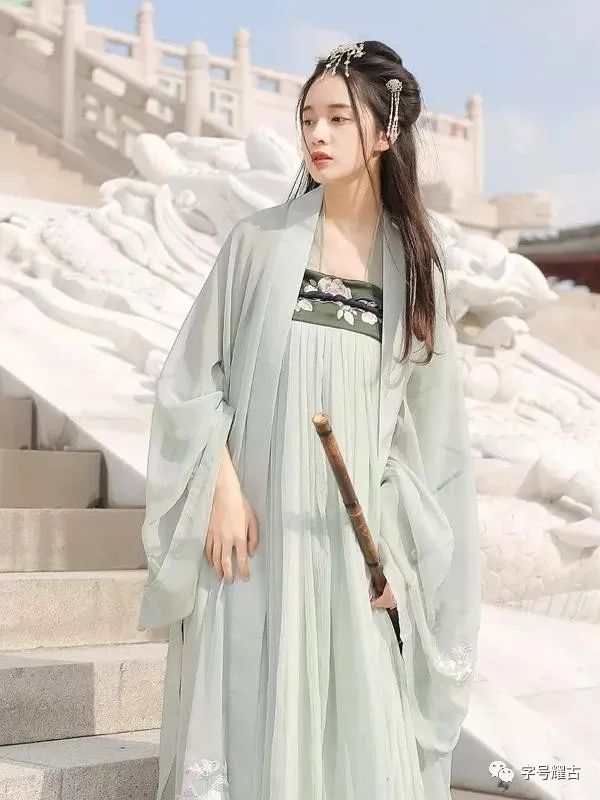 古風游戲名字簡單干凈_古風六字游戲名_古風名字游戲